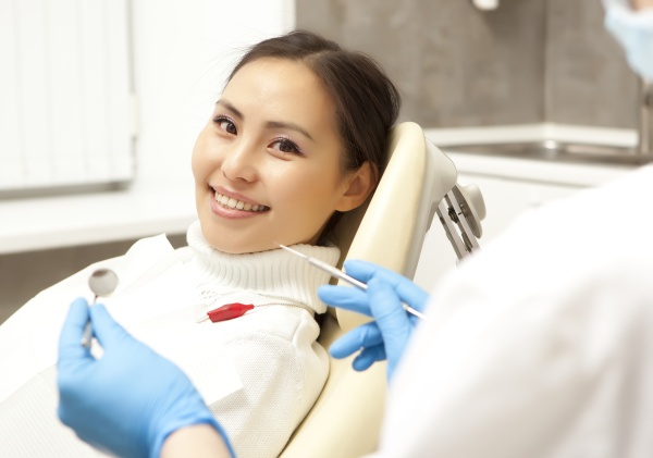 Ask Your Dentist: Choosing A Cosmetic Dentistry Procedure