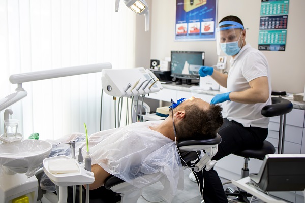 How Dental Bonding Is Used In Cosmetic Dentistry