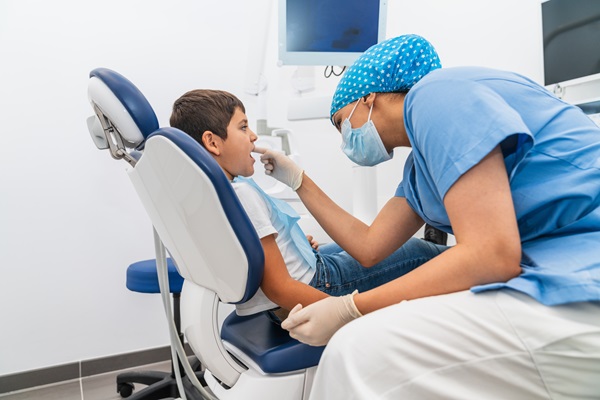 General Dentist Vs  Family Dentist: Is There A Difference?