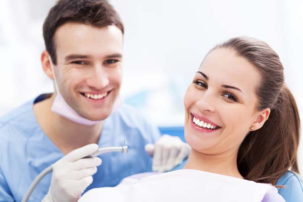 Types Of Teeth Whitening Treatments: Family Dentist In Jackson Heights