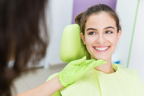 Zoom Teeth Whitening: What Happens Before, During And After Treatment?